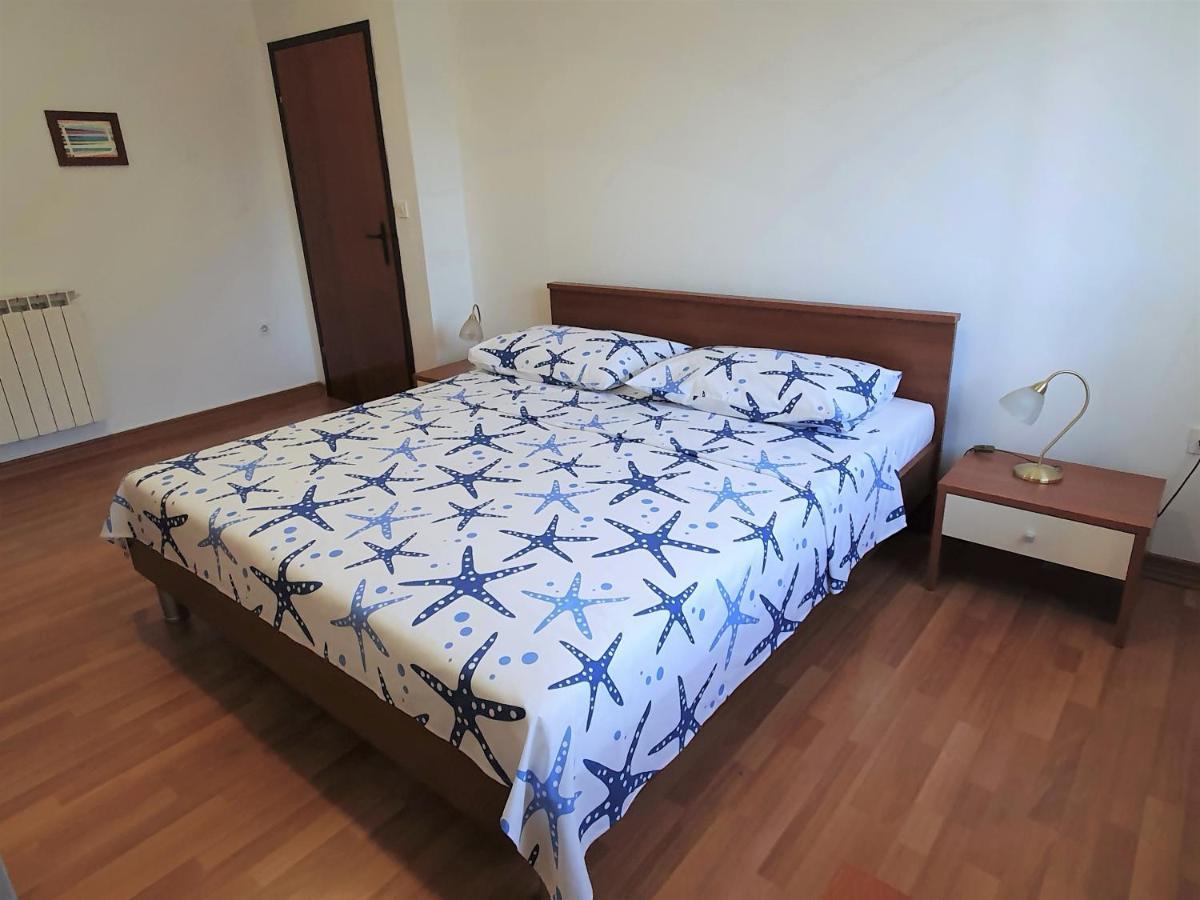 Apartment "House Tigra" Rovigno Esterno foto