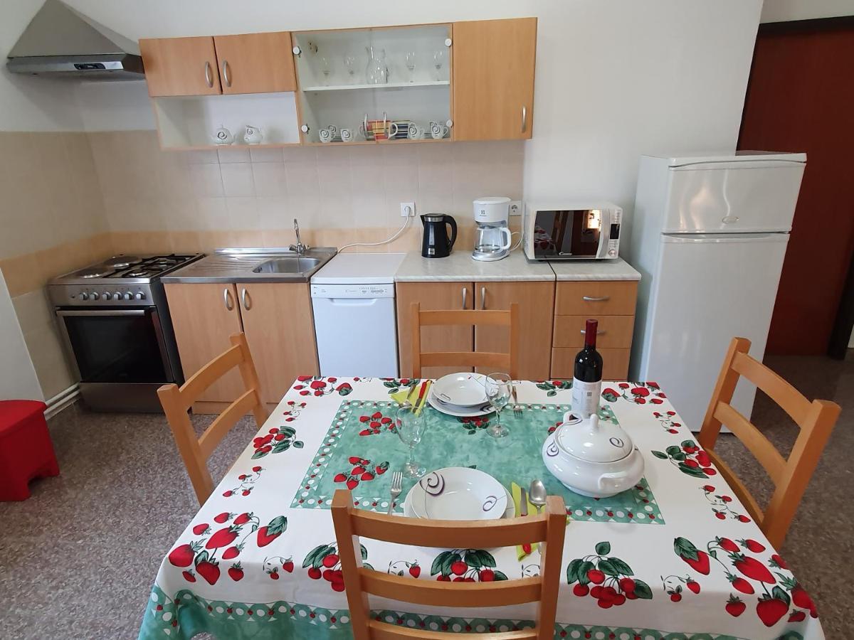 Apartment "House Tigra" Rovigno Esterno foto